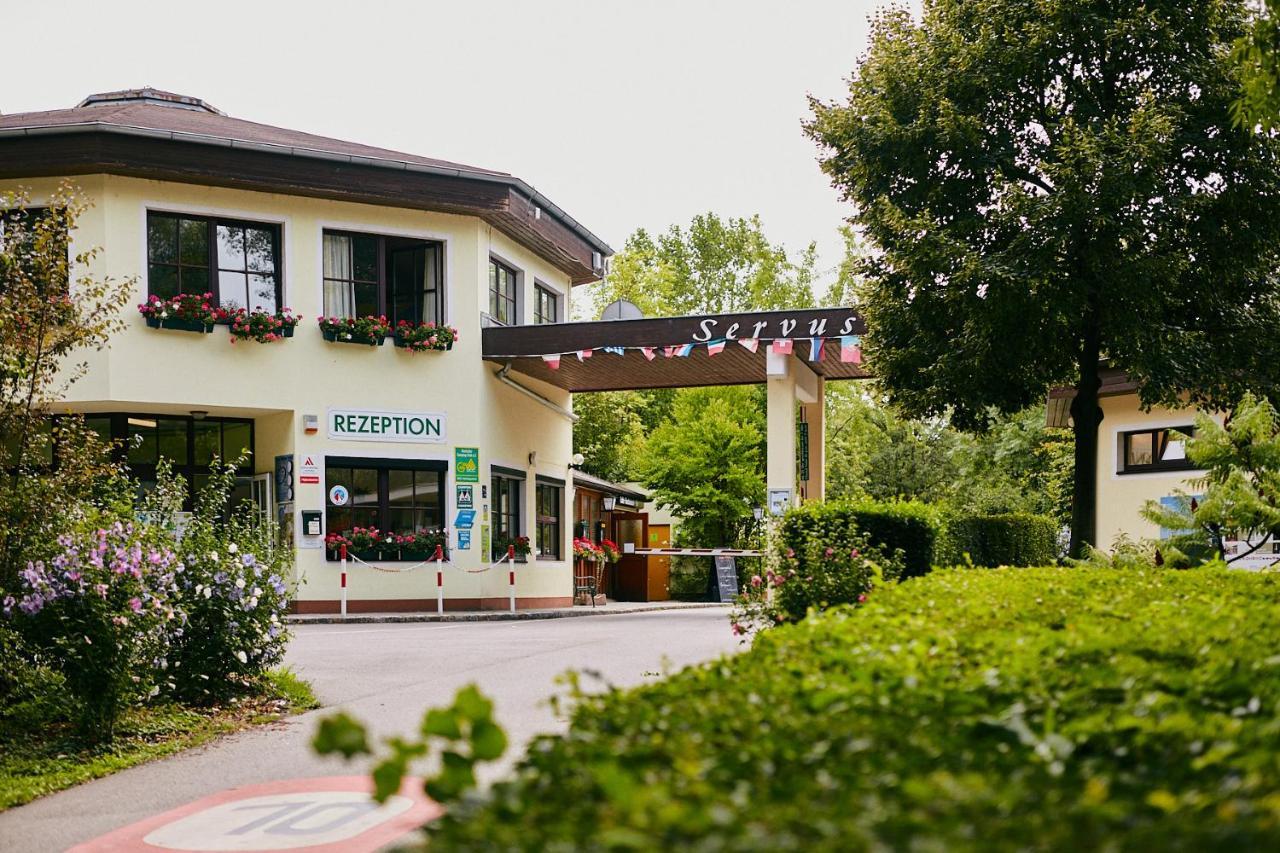 Donaupark Camping Tulln Hotel Tulln An Der Donau Exterior photo